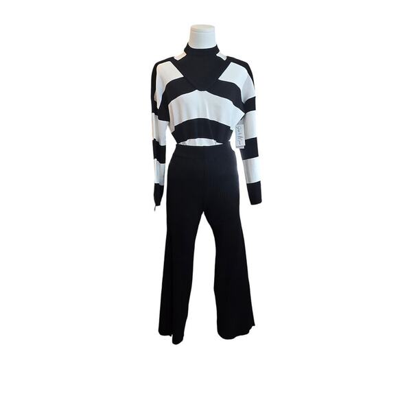 NWT Black & White Two Piece Pant Set Size OZ Small-Large - Picture 4 of 7